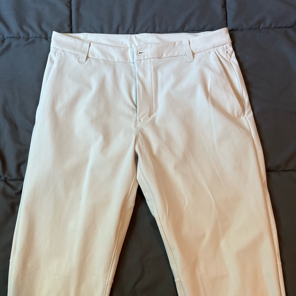 Lululemon Commission Regular Pant Waist(32) Length(32) (Color: Bone)
